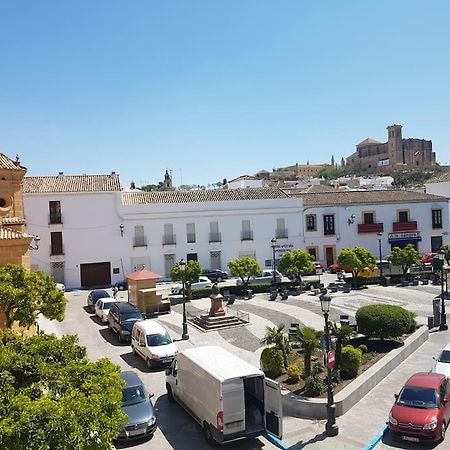 Fantastico Duplex En El Centro De Osuna Bagian luar foto