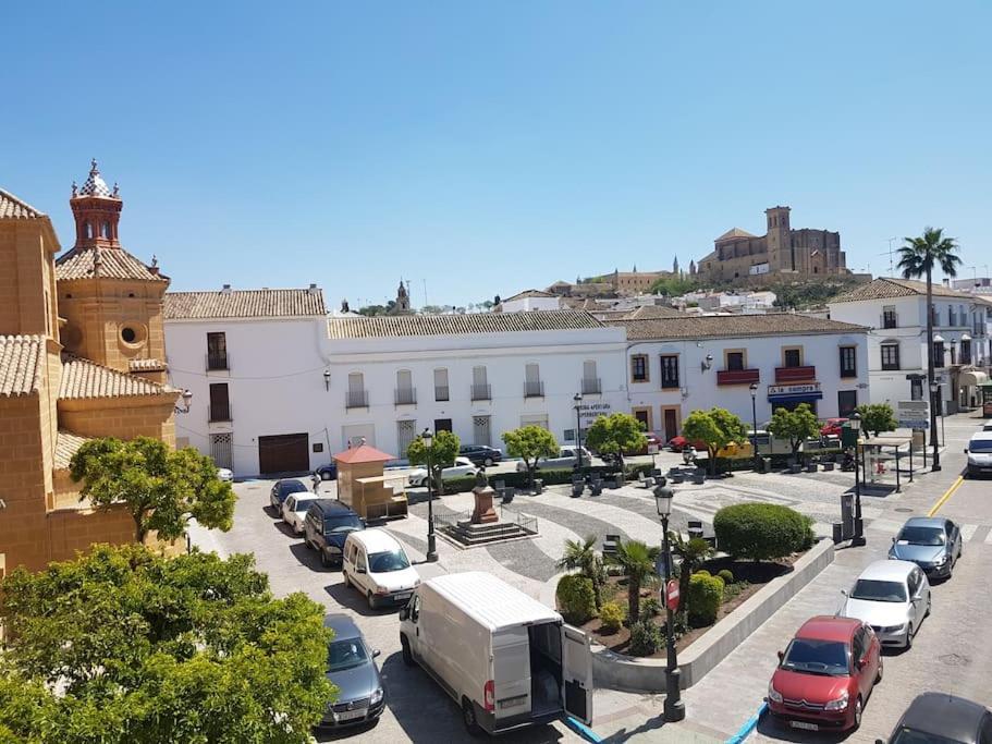 Fantastico Duplex En El Centro De Osuna Bagian luar foto